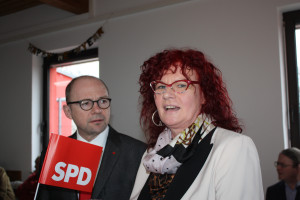 MdEP Kerstin Westphal mit DGB-Regionsvorsitzendem Frank Firsching